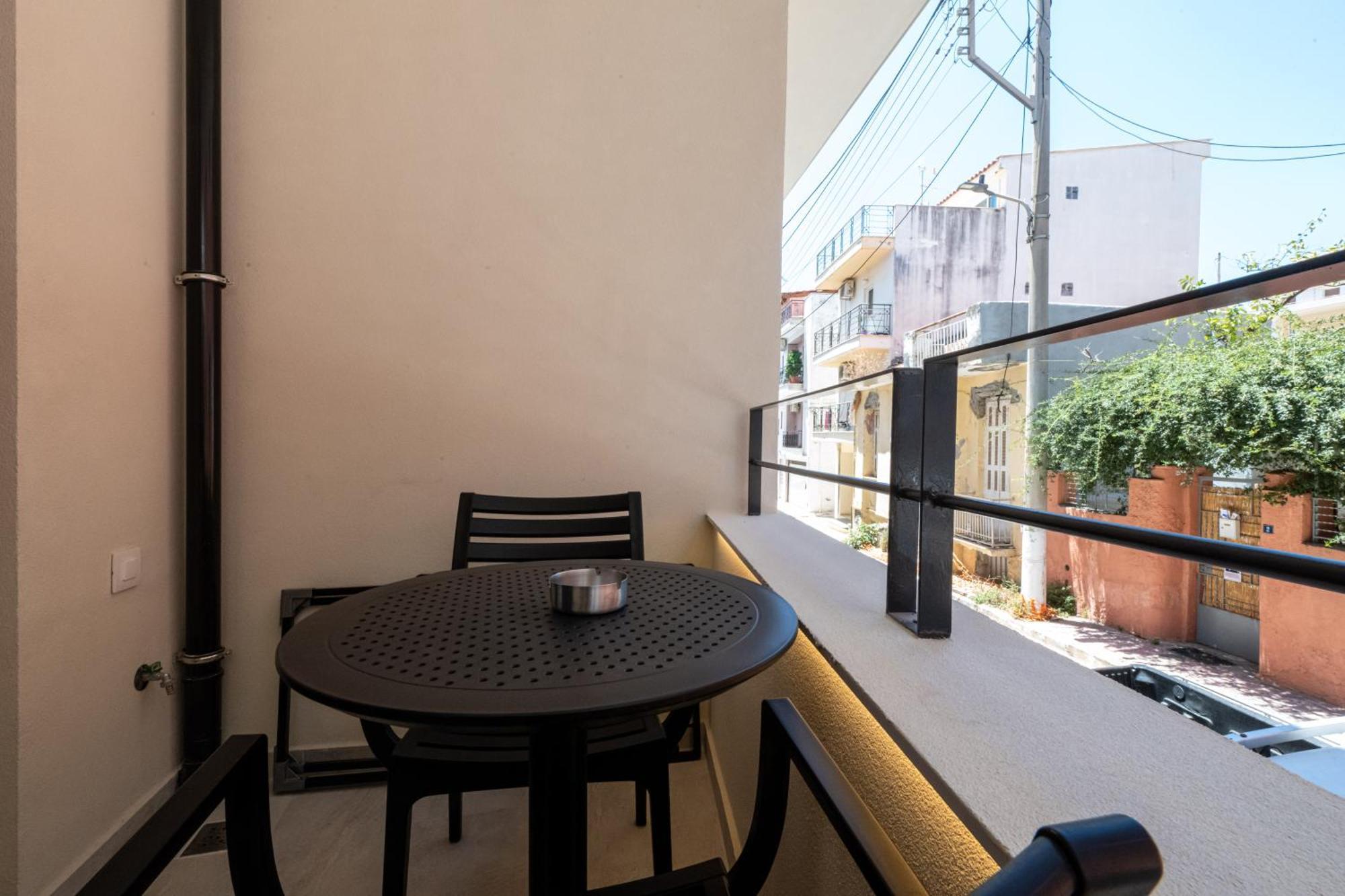Asklipiou Cube - Kalamata Mediterranean Suites Extérieur photo
