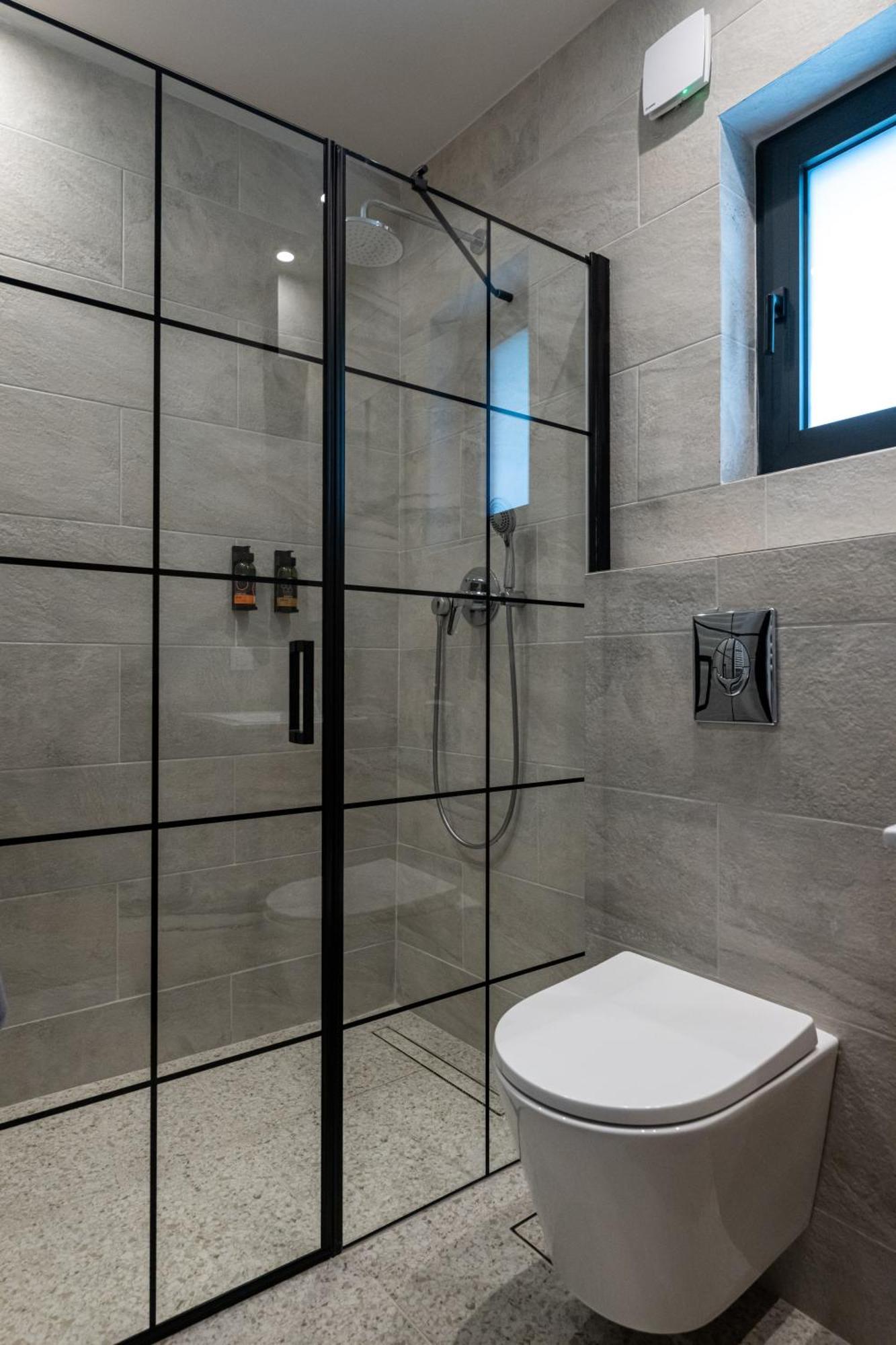 Asklipiou Cube - Kalamata Mediterranean Suites Extérieur photo