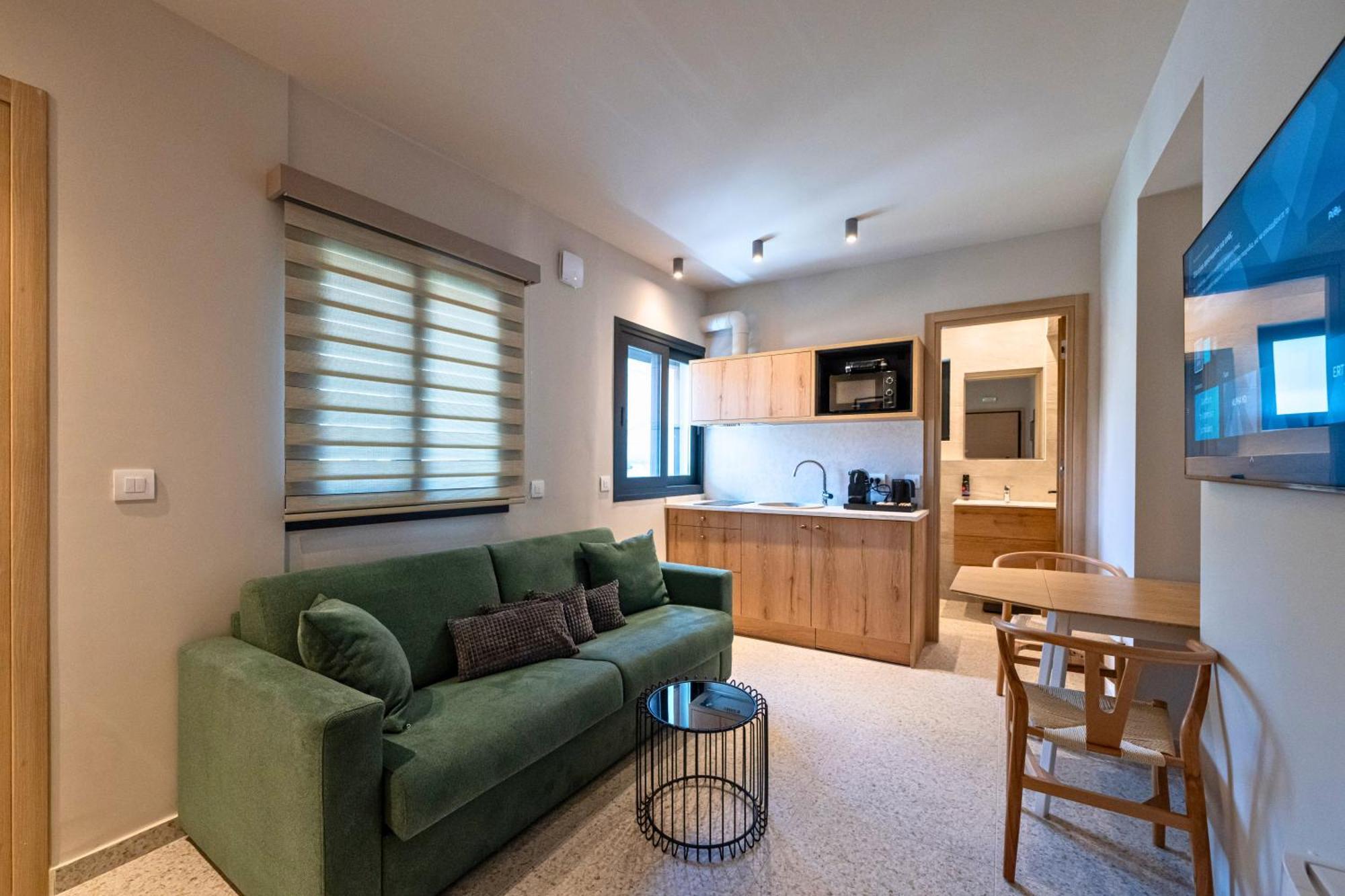 Asklipiou Cube - Kalamata Mediterranean Suites Extérieur photo